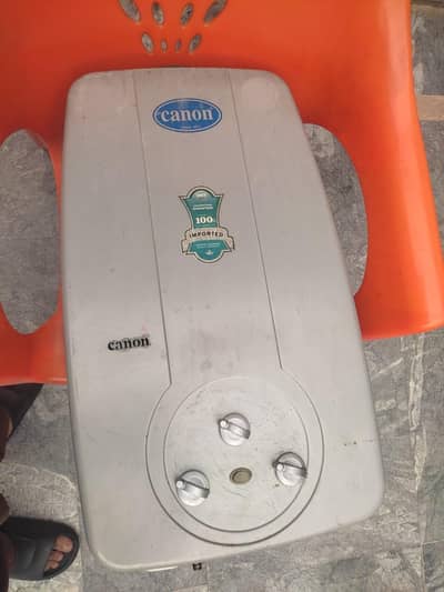 Canon large size 12 litter in excellent working condition