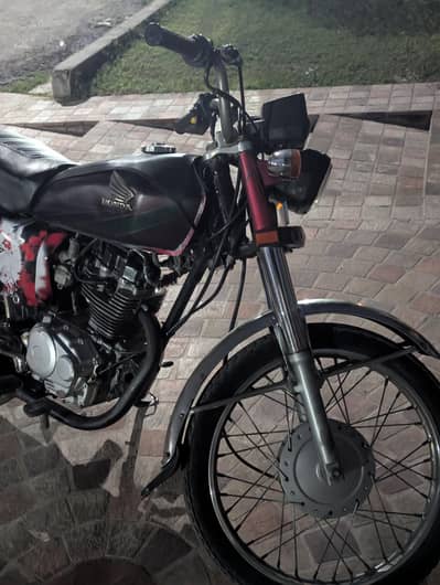 Honda 125 14mdl paper clear