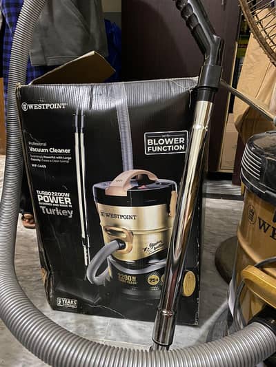 Westpoint Vacuum Cleaner (original)