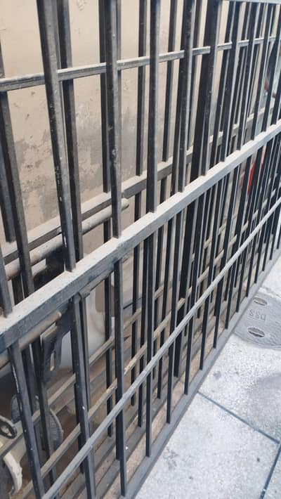 Iron gate pipe for car showroom and office