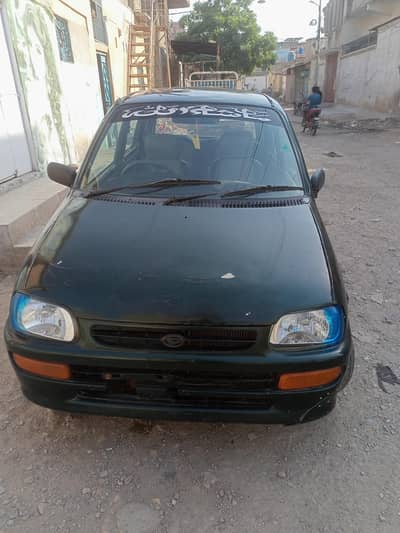 Daihatsu cuore  2001