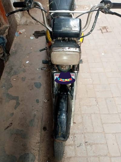 super sonic 2005 price 17000