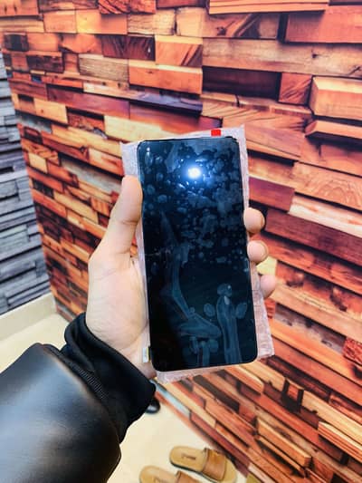 Oneplus 8T (no dot no shade)pulled out screen