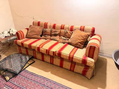 Sofa set for sale (throaway price)