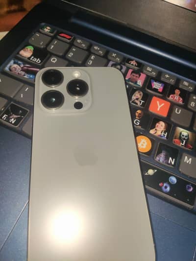 iphone 15 pro natural titanium