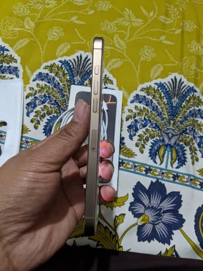 Iphone 16 pro max canadian jv 256 jb