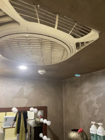 2 celling fan with remotes