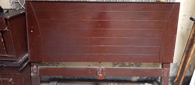 Used double bed