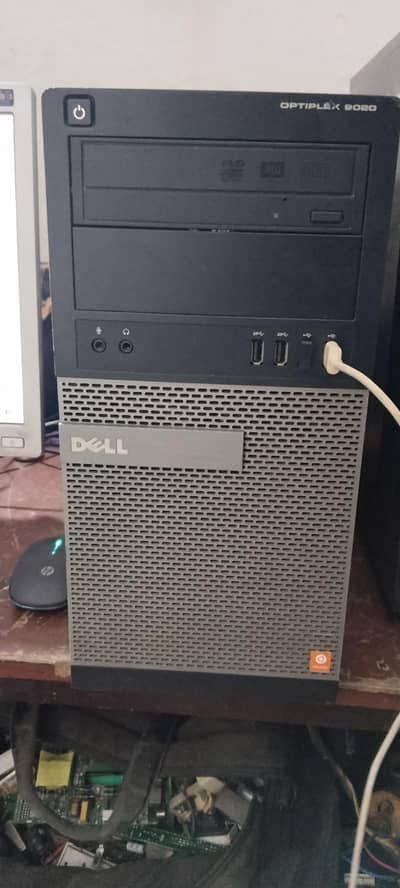 Dell PC with Led i5 4th generation