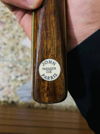 snooker cue