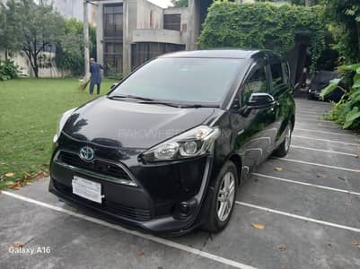 Toyota Sienta G 2017