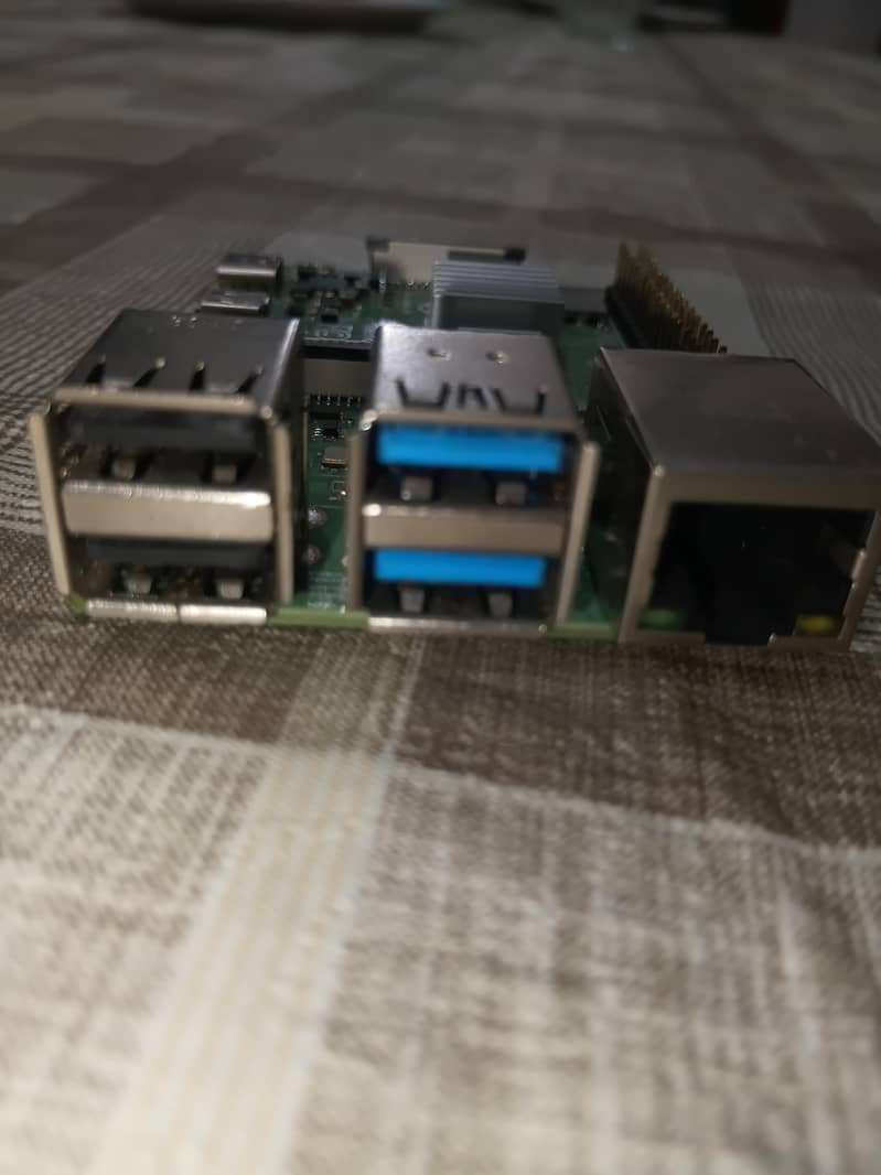 raspberry pi 4 model b 1