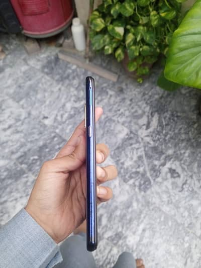 8GB/256GB GAMING PHONE EXCHANGE POSSIBLE