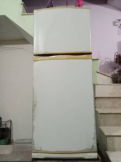Dawlance fridge in good condition