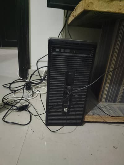 4gb ram ha or SSD 128 gb ha