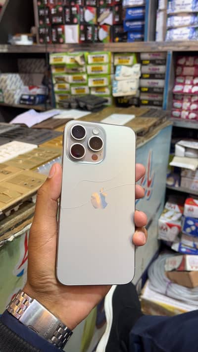 iPhone 15 pro Max with box