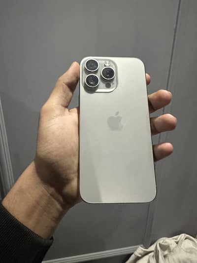 Iphone 15 pro max JV