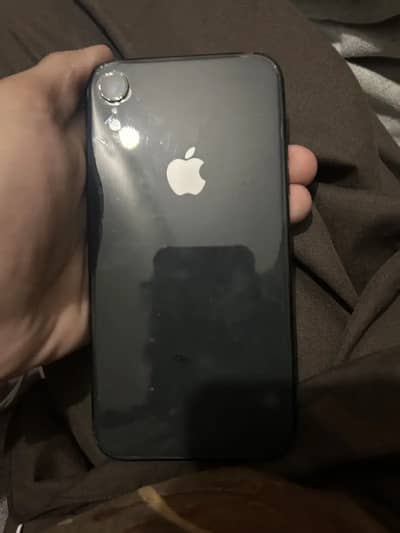 iPhone XR