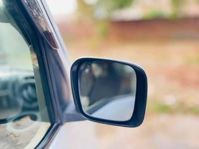 Bumper to Bumper Nissan clipper pc limited not use in Pakistan