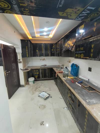 FLAT AVAILABLE FOR RENT ( NEAREST TO HASAN SQUARE )