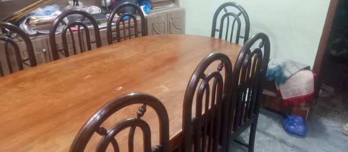 Dining table and chairs set