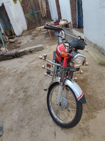Honda CD 70
