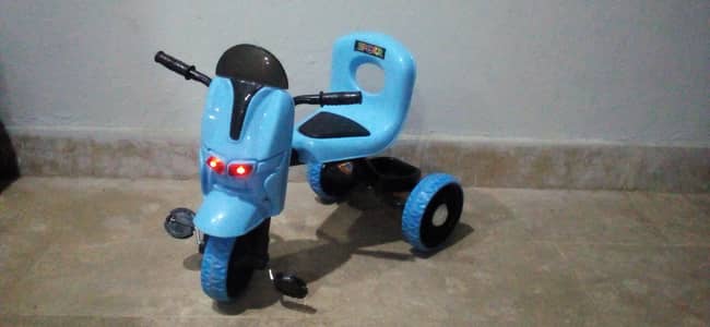 Tricycle for kids