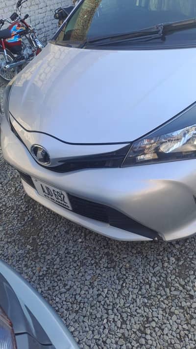 toyota vitz 2015 reg 2018