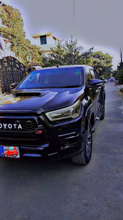 Toytota Hilux Revo