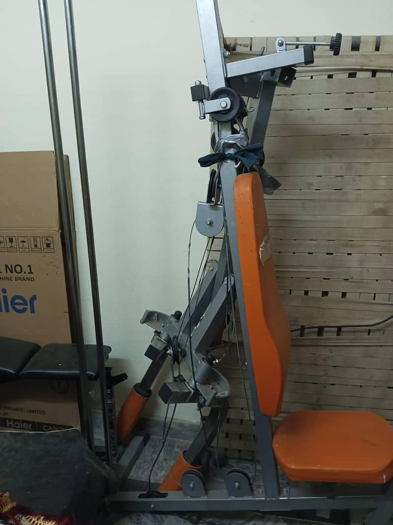 Gym liveup multi function exercise machine 1