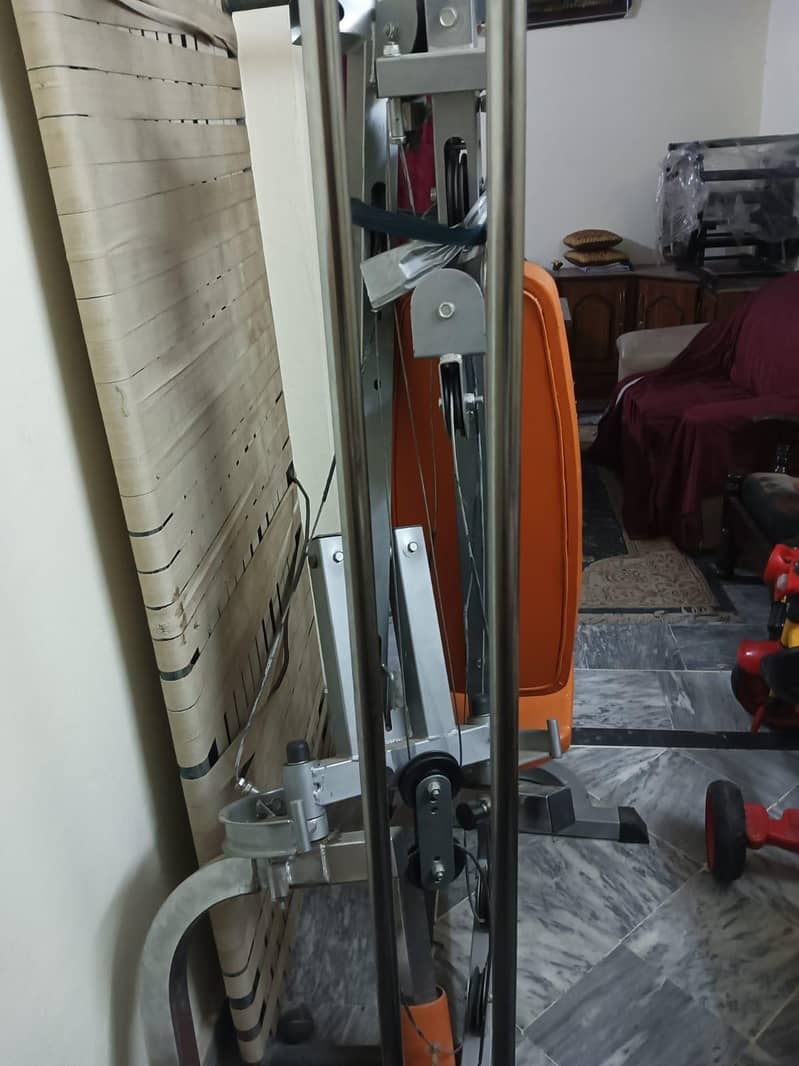 Gym liveup multi function exercise machine 2