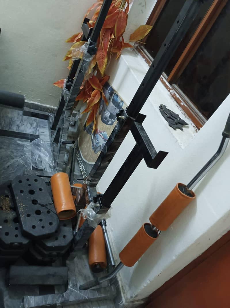 Gym liveup multi function exercise machine 3