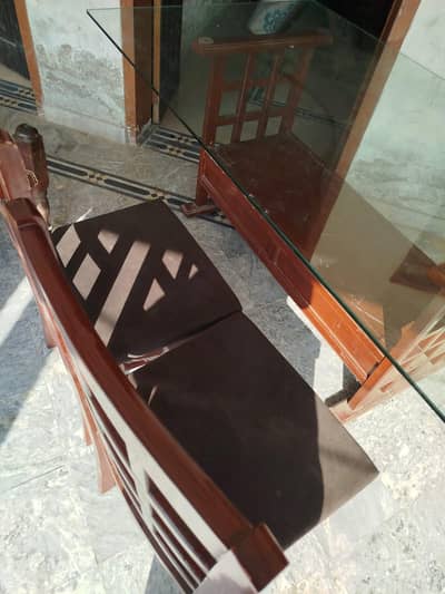 Dining table with 6 chairs.