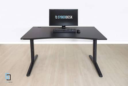 Adjustable Gaming Desk