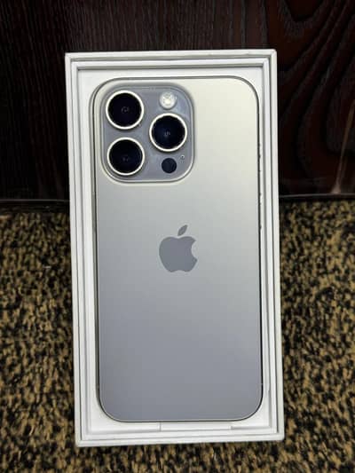 I phone 15 pro 128 gb hk modal  factory unlock   11 12 13 14 15 16 17