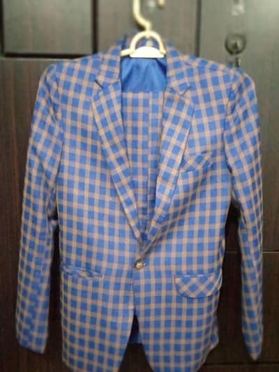 3 piece suit size small one time used