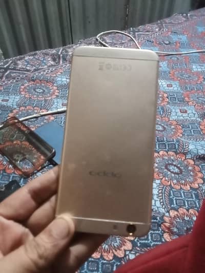 oppo f1s 4.64