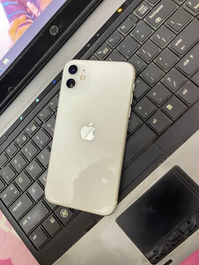 iPhone 11 nonpta jv 64gb all ok packed scratch less phone