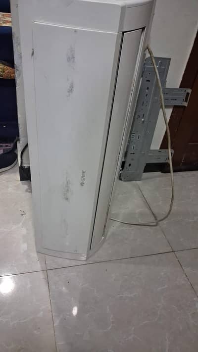 gree 1.5 ton orginal condtion  wifi
