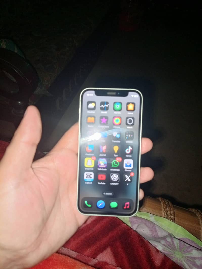 iphone 12 mini 3