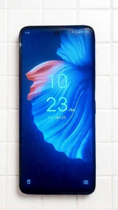 !!. . TECNO CAMON 18T FOR SALE. . !!