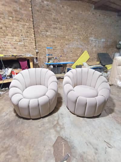 New Design Bedroom Chair's In Reasonable Price