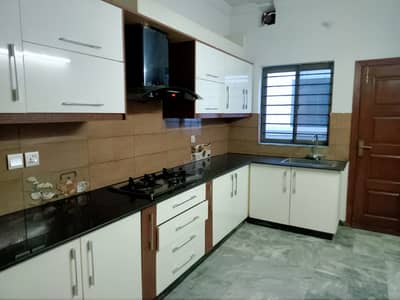 1 kanal upper portion available for rent in E-11
