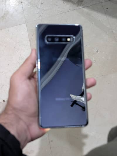 S10 plus (Pannel Broken but working)