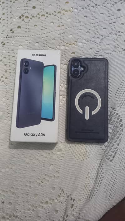 Samsung a06 mobile all okay 4 month use 4+4/8/128GB . 03251465644
