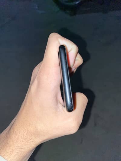 Iphone 7 all ok pta approved just battery change