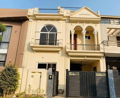 5 Marla Good Location House Available For Sale At Reasonable in block DD Citi Housing Gujranwala