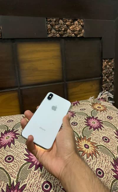 Iphone X 64 non pta totally geniun never repair 69% battery