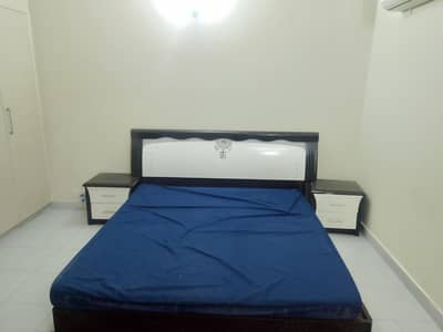 BEDROOM FURNITURE SET