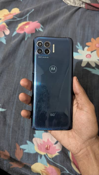 Motorola one5g